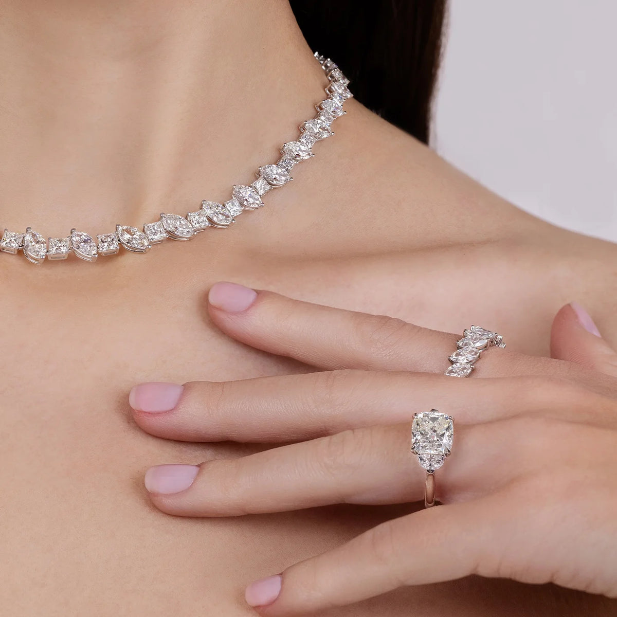Gifting editorial image 3