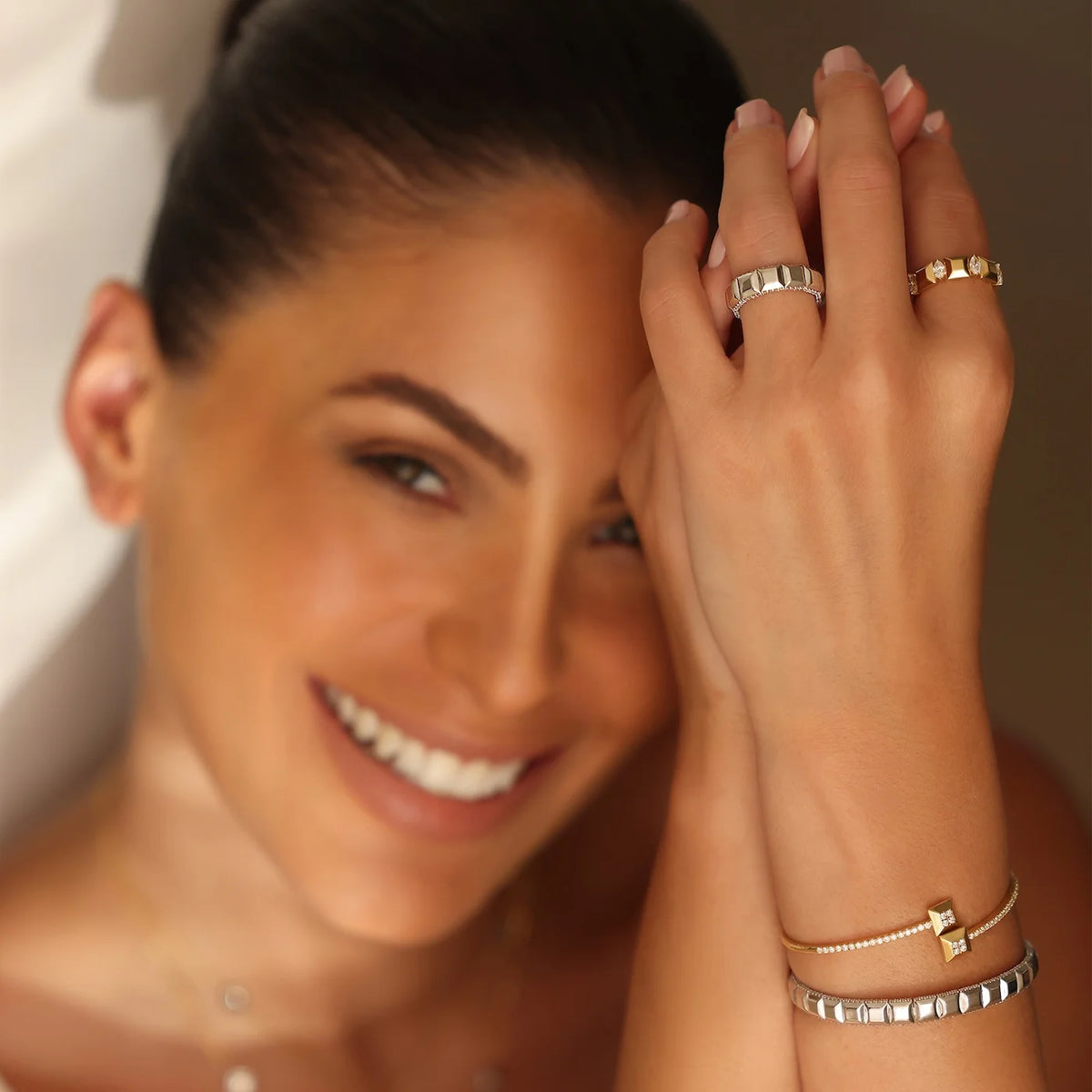 Gifting editorial image 1