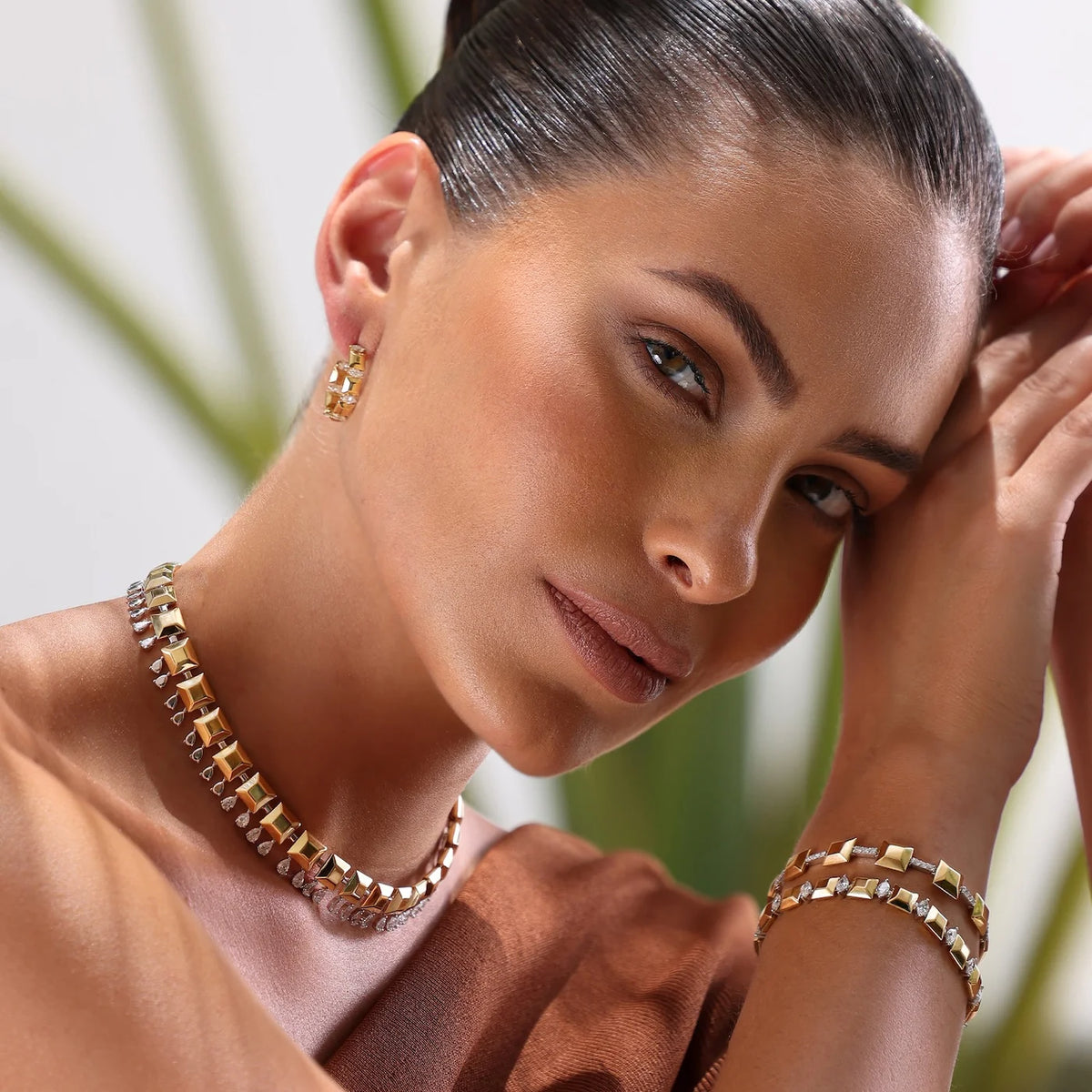 Gifting editorial image 1