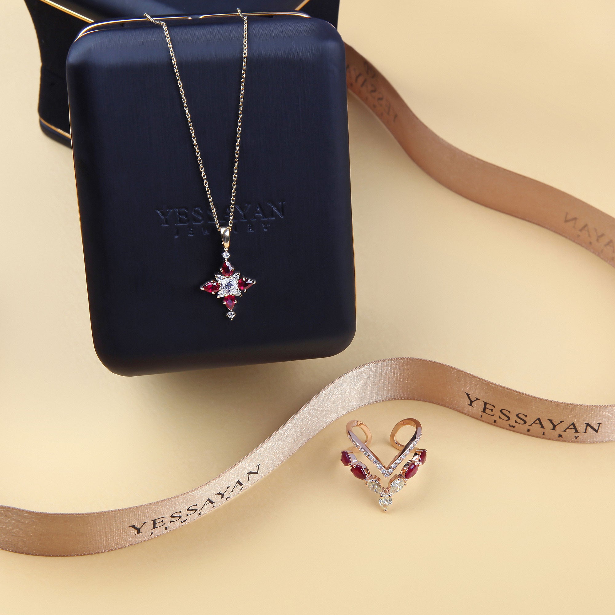 Rose Gold Ruby & Diamond Ring | Bridal jewelery set | Diamond ring 