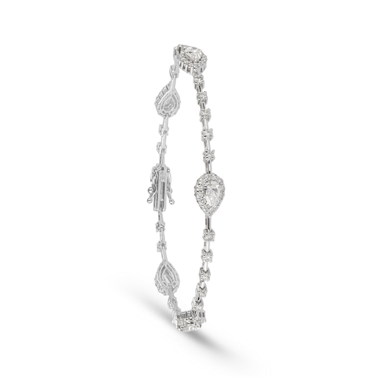 Diamond Link Bracelet | Jewellery store in Bahrain